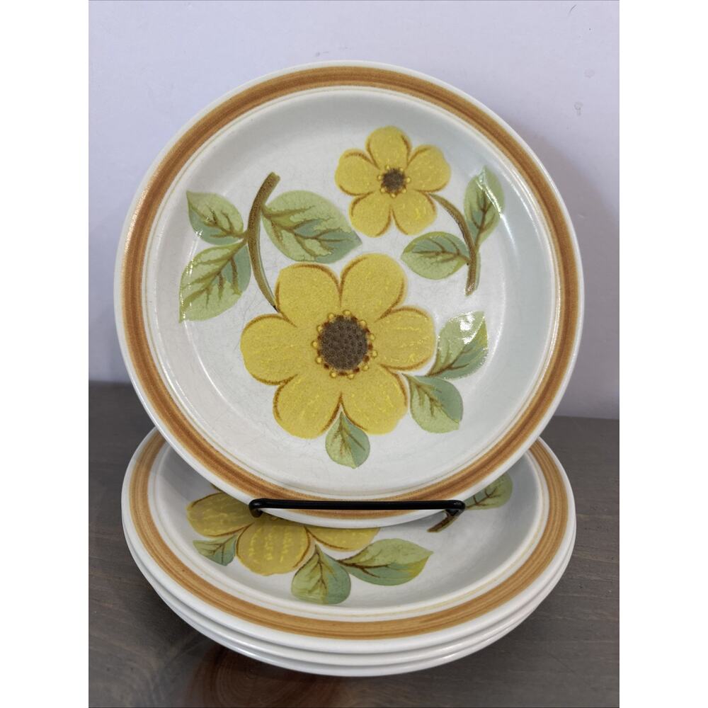 Royal Doulton ‘Summer Days’ Lambeth Stoneware Salad Plates Set Of 4 England 1973